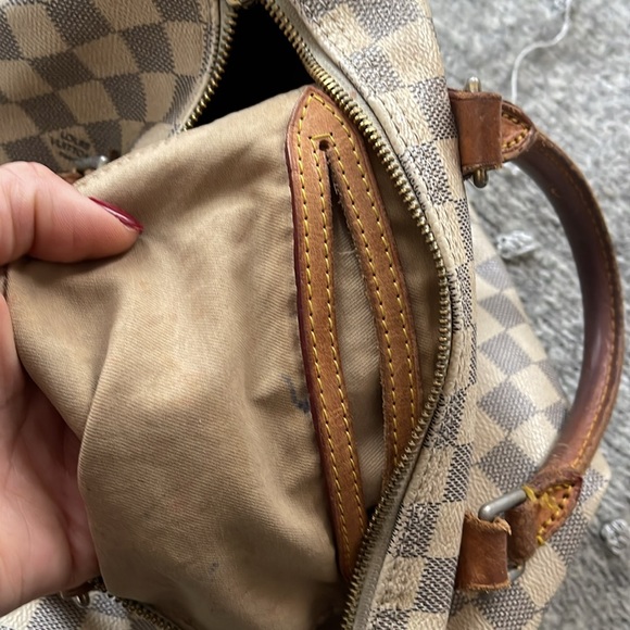 Louis Vuitton bag - Picture 4 of 6